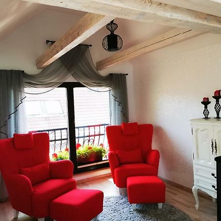 Kuninga 24 Apartment ปาร์นู ภายนอก รูปภาพ