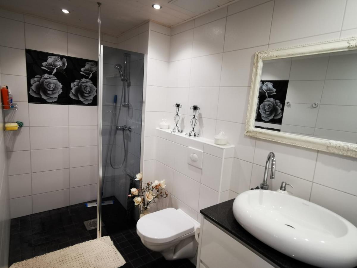 Kuninga 24 Apartment ปาร์นู ภายนอก รูปภาพ